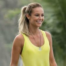A novela 'a força do querer' chegou ao fim para o lamento de muitos telespectadores que acompanharam durante meses os dramas de ivan, bibi, ritinha, zeca, jeiza e companhia. Novela A Forca Do Querer Jeiza Implica Com Amilcar Redenoticia