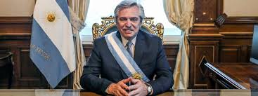 Alberto fernández y vladímir putin anunciaron el inicio de la producción de la vacuna sputnik v en argentina. Alberto Fernandez Als Neuer Prasident In Argentinien Vereidigt