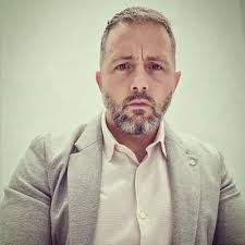 Paul Alan Walls (@paul_alan_walls)