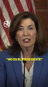 Katy Hochul la gobernadora de Nueva York, promete combatir la  redistribución de distritos mientras en Texas los republicanos ya lo están  haciendo, y les envía un mensaje directo “esto no es el viejo ...