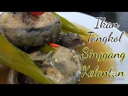 Rebus ikan aya hitam bersama beberapa asam keping dan juga garam. Resepi Singgang Ikan Tongkol Sedap Resepikek Camored Com