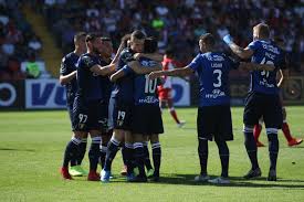 Association football, football, soccer), é um desporto de equipe jogado entre dois times de 11 jogadores cada um e um árbitro que se ocupa da correta aplicação das normas. Conheca O Famalicao Surpresa Em Portugal Tem Dominio Brasileiro Dinheiro Israelense E Cidade Fanatica Futebol Portugues Ge