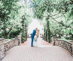 The Ultimate Guide To Phoenix Wedding Venues In 2020 Wedgewood Wedding Mansion Wedding Venues Phoenix Wedding Venue