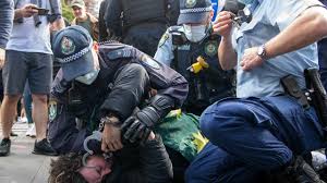 Thousands join in protest against sydney lockdown. Coronavirus Live News Australia Gladys Berejiklian Utterly Disgusted By Sydney Protests 163 Cases Recorded In Nsw