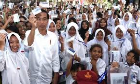 Pidato merupakan sebuah kegiatan yang mempunyai tujuan tertentu untuk memberikan sebuah ide atau gagasan kepada beberapa orang yang mendengarkanya. 17 Contoh Ceramah Singkat Agama Islam Terlengkap Agustus 2021