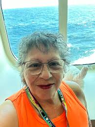 Carnival cruise enthusiast seeking cruise advice
