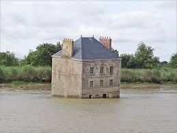 La Maison Dans La Loire Estuaire Coueron Voyage A Nantes Nantes Ville Loire