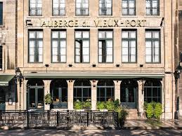 Auberge Du Vieux Port Montreal Located In A Renovated Warehouse Building In Old Montreal Romantic And L Best Hotels In Montreal Montreal Hotel Old Montreal