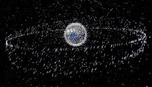 Le scientifique qui était à bord est sauf. La 3e Guerre Mondiale Pourrait Debuter Dans L Espace A Cause Des Debris De Satellites Le Plus