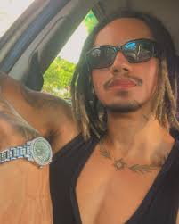 photo Instagram di Dan Dias