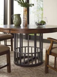 Round Dining Tables Panosundaki Pin