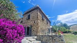 Guardavalle Marina Vacation Rentals & Homes - Calabria, Italy | Airbnb