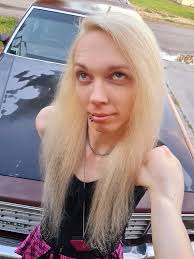 Well I almost 💩 myself the trans come apart