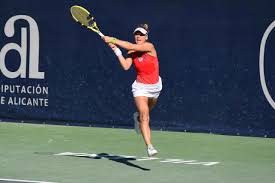 Jaqueline adina cristian (born 5 june 1998) is a professional tennis player from romania. Laura Pigossi Es La Campeona Del Segundo Torneo Internacional Del Ano En Equelite Portada Info Periodico Digital De Villena Y Comarca