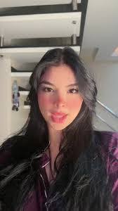 Lexi Chung's Instagram, Twitter & Facebook