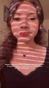 She Has No Arms But Wears A Sweatshirt