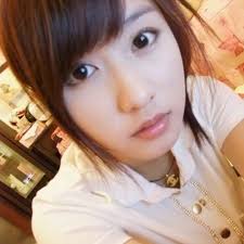 Listen to မီးဘေးရှောင် at သားစိုး by User 807028810 in moon playlist online  for free