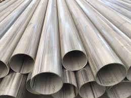 why use nitrogen gas when welding stainless steel pipes
