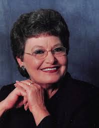 Bea Simpson's Instagram, Twitter & Facebook