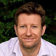 Dennis Sever's Instagram, Twitter & Facebook