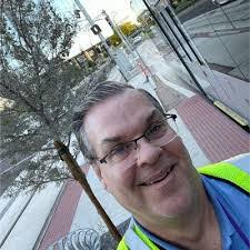 Donovan Lazar's Instagram, Twitter & Facebook