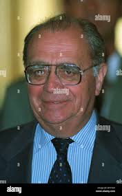 PIERRE BEREGOVOY PRIME MINISTER OF FRANCE 31 July 1992 Stock Photo