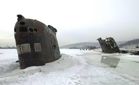 Submarine graveyard at Vladivostok, Russia, January 2001 : r/AbandonedPorn