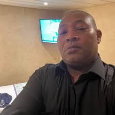 How to improve offensive and defensive settings in NBA 2K25?