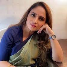 Dewone Dye's Instagram, Twitter & Facebook