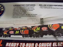 As many of you know, in addition to our model trains, lionel is also very proud to have our lionel train sets will come decorated in exciting and accurate driver graphics, like this jeff gordon set. Lionel Jeff Gordon 24 Nascar Electric Rtr Train Set W Transformer Track 1786379431