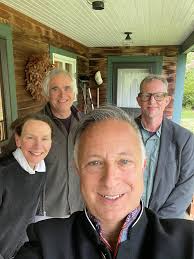 Mark&Dana — Tiny World Tours