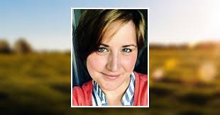 Lydia Conroy's Instagram, Twitter & Facebook