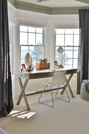 25 Ideas Bay And Bow Window Simple Elegant Look Fenetre Bureau Decoration Maison Fenetre En Saillie