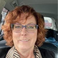 Angie Manns's Instagram, Twitter & Facebook