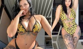 OnlyFans star Renee Gracie, 25, reveals the acts she WONT do on camera |  Daily Mail Online