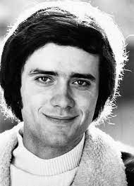 Gianni nazzaro (born 27 october 1948) is an italian singer and actor. Gianni Nazzaro El Constructor De Exitos Diario El Pueblo Salto Uruguay