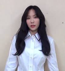Taeyeon Taeyeonlq Twitter Taeyeon Women White Blouse Girls Generation