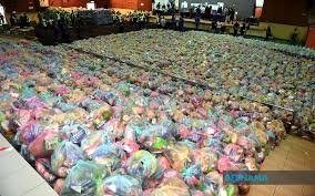 List barang keperluan asrama0:00 intro0:13 barang keperluan 5:54 barang tambahan6:30 outrodon't forget to subscribe.btw, sorry cakap laju sangat😂. Bernama Program Edaran Barang Keperluan Asas Bantu Rakyat Sarawak Dan Sabah