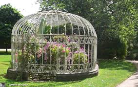 Proche des aires de jeux, le jardin des plantes médicinales ac. Jardin Botanique De Tours 37 Album Photos Le Jardinoscope Toute La Flore Et La Faune De Nos Parcs Et Jardins