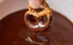 Gently mix using a spoon. How To Melt Chocolate In The Microwave Kitchn