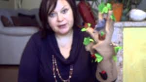 Ein kind steht in der mitte und dreht sich. Im Garten Steht Ein Baum Youtube