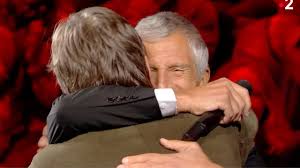 "J'y suis pas arrivé..." : bouleversé, Nagui craque face à Thomas Dutronc  dans Taratata
