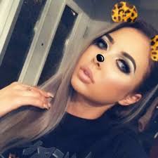 Charlotte Murphy✌ (@CharlMurphy_x)