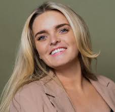 Deep Water (TV Mini Series 2019)