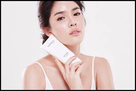 Lindsay Magic BB Cream บีบีทาผิวกาย