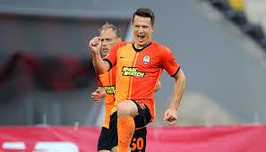Official twitter account of ukrainian footballer of @fcshakhtar yevhen konoplyanka every game is special. Konoplyanka Dovyzvan V Sbornuyu Ukrainy Evro 2020