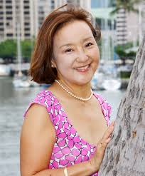 Gail Honda's Instagram, Twitter & Facebook