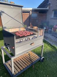 Cevapcici Vom Grill Rezept Fur Balkan Hackrollchen Bbqpit De