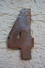 Epingle Par S U Z A N N E Sur Pinterest With Friends Inspiration Numero Maison Porte D Entree Lettre A