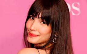 Termina cuando seth traiciona a la pandilla alpha en el episodio 49 y crea al tiranosaurio negro. R8hfla5ehkyr7m